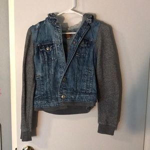 Sweatshirt built into an adorable jean jacket!!
